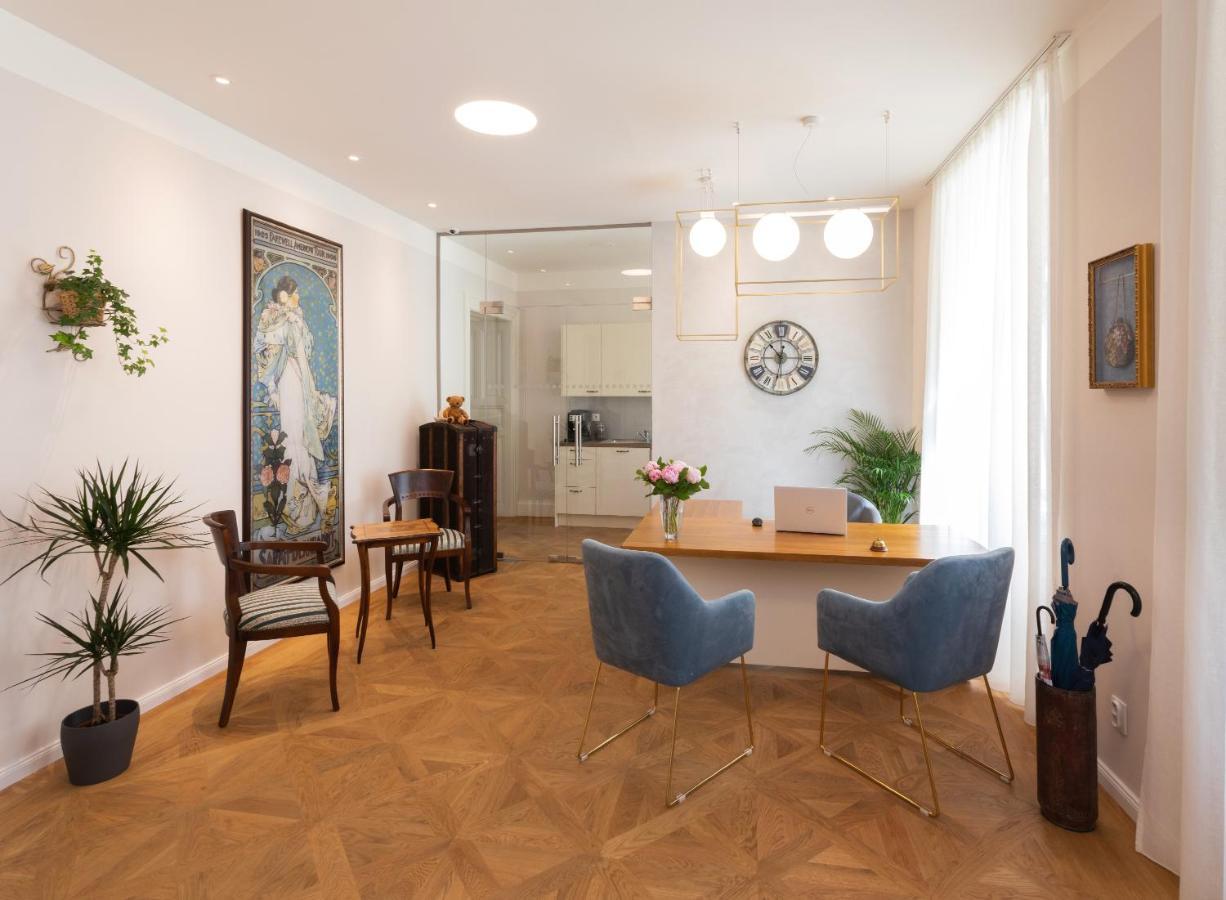 Seno6 Apartments Prague Ngoại thất bức ảnh